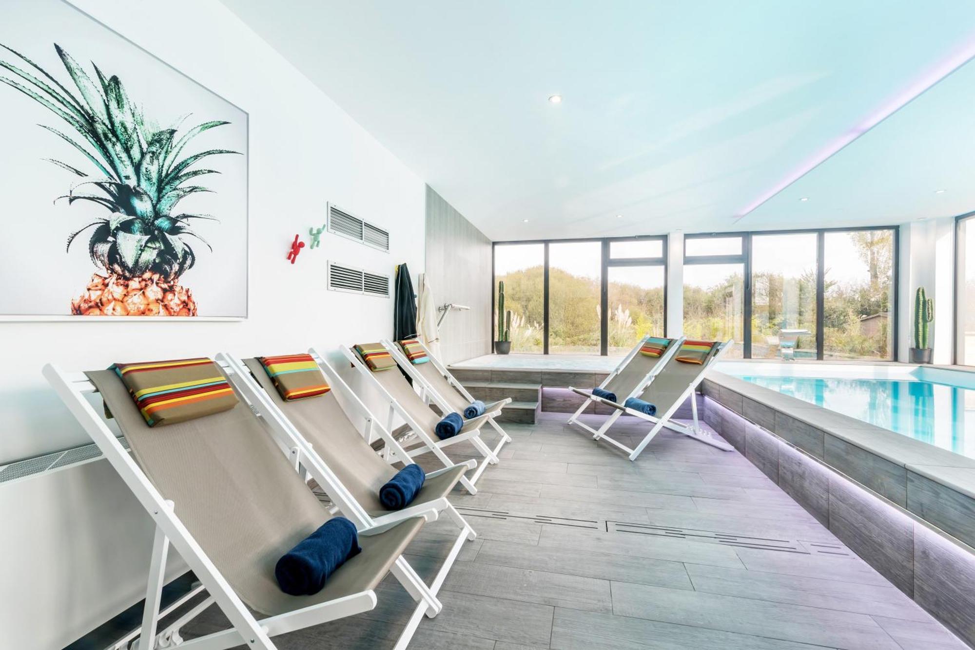 Carnac Lodge Hotel & Spa ปลูอาร์แนล ภายนอก รูปภาพ
