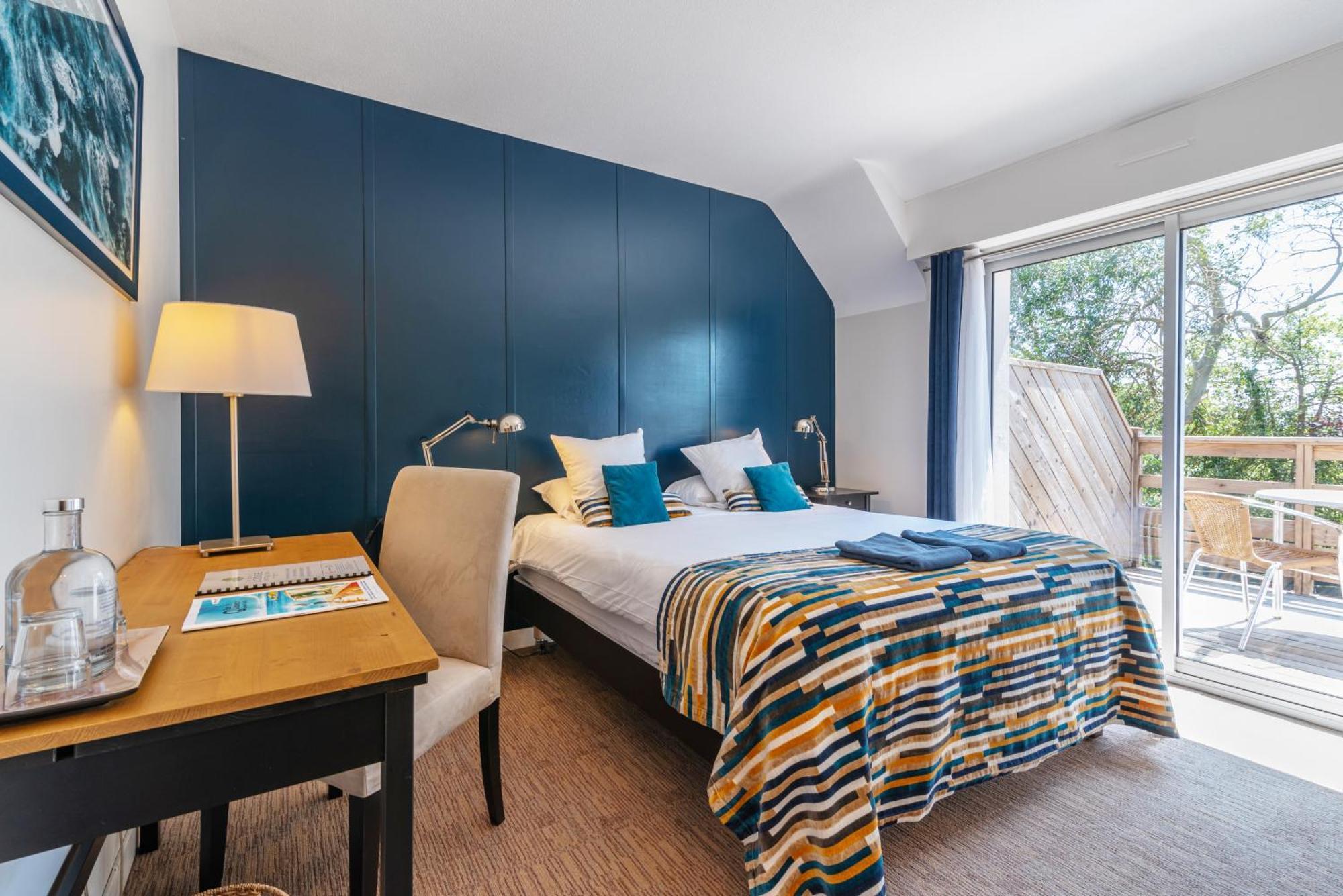 Carnac Lodge Hotel & Spa ปลูอาร์แนล ภายนอก รูปภาพ